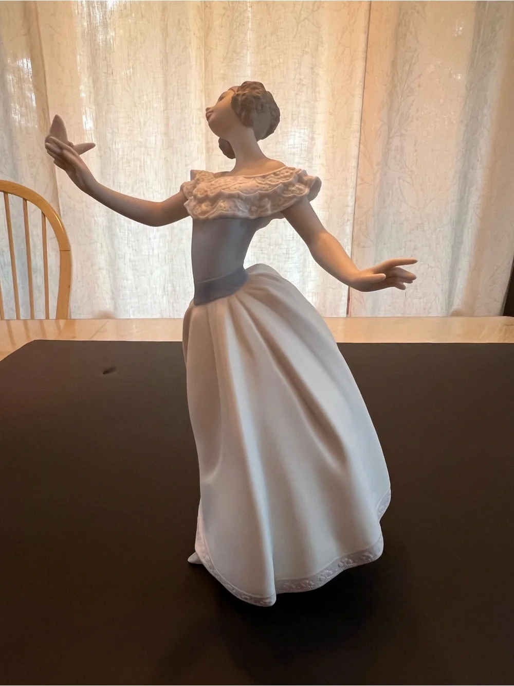 Elegant White Porcelain Ballerina Figurine Decorative Accent